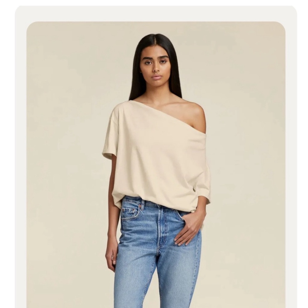 Nuuds Off the Shoulder T-Shirt